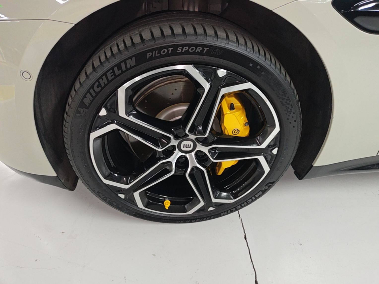Xiaomi Auto SU7 2024 Four-Wheel Drive Ultra-Long Range Advanced Intelligent Driving Max Edition — снимка 10