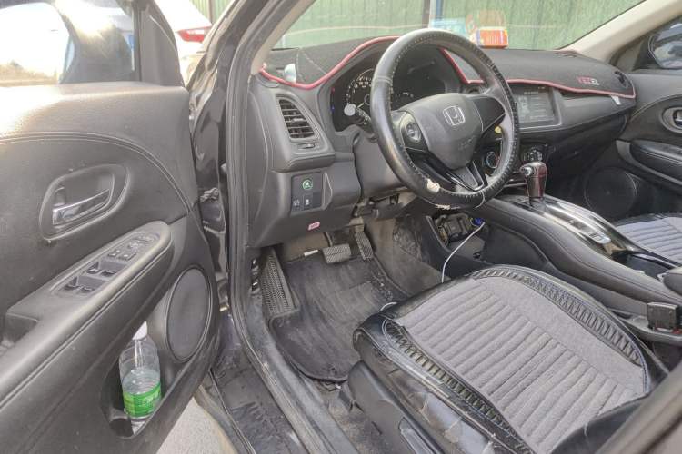 Used Honda Vezel 2017 1.5L CVT 2WD Comfort Model Driver Seat