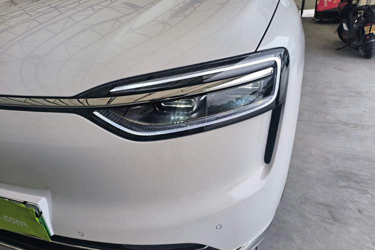 Used Hima AITO M7 2026 Model Range-Extending Ultra All-Wheel Drive 6-Seater Version Left Front Headlight