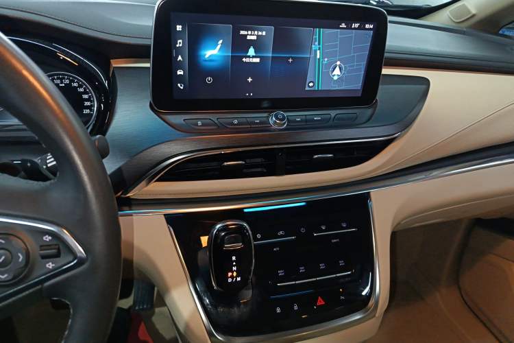 Used Buick GL8 2023 Land Executive Class 652T Luxury Model
