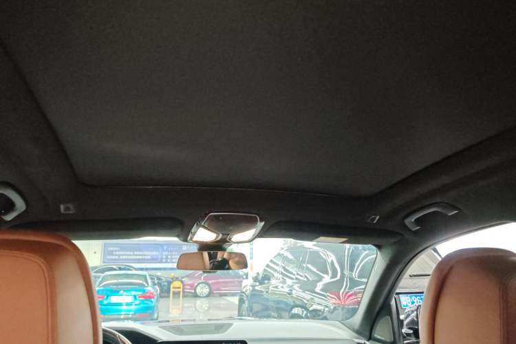 Used BMW X7 2021 xDrive40i Luxury Package with Premium Features