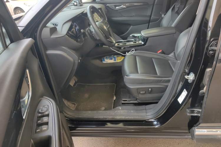 Used Buick Envision 2021 Encore Plus 652T Five-Seat Luxury Model
