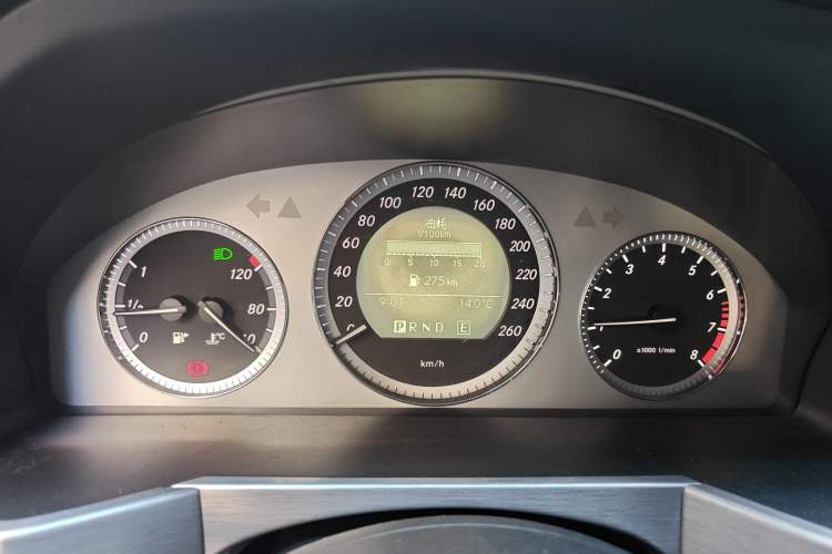 Used Mercedes-Benz GLK-Class 2010 GLK 300 4MATIC Fashion Model Instrument Cluster