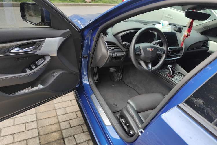 Used Cadillac CT5 2021 28T Platinum Edition
