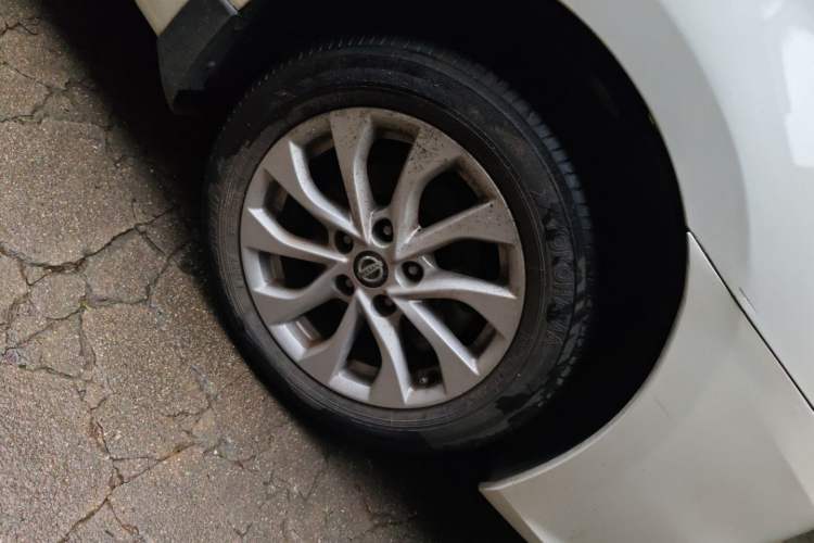 Used Nissan Sylphy 2019 1.6XV CVT Smart Connect Luxury Edition China VI Standard Right Front Wheel Hub