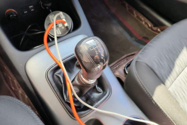 Used Kia K3 2015 1.6L Manual GL Gear Lever