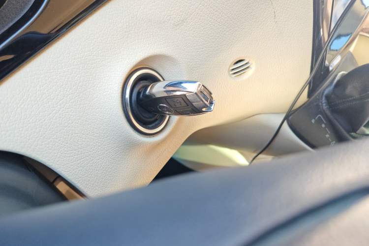 Used Mercedes-Benz Vito 
