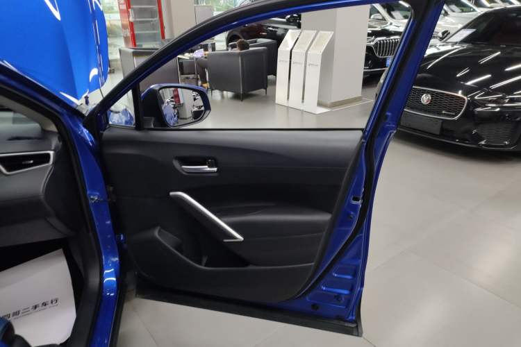 Used Toyota Corolla Cross 2022 2.0L Luxury Edition