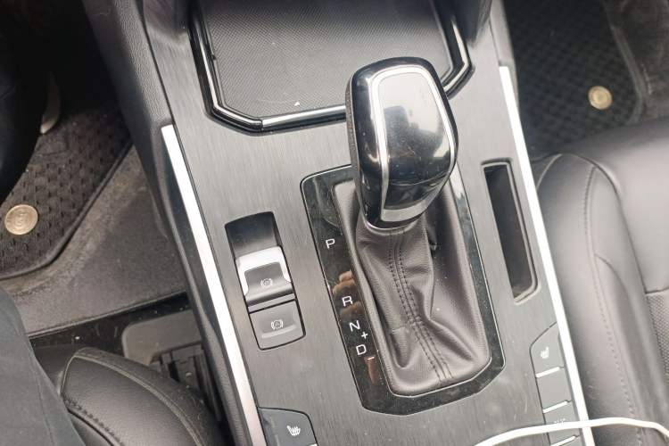 Used Wey VV7 2017 2.0T Flagship Model