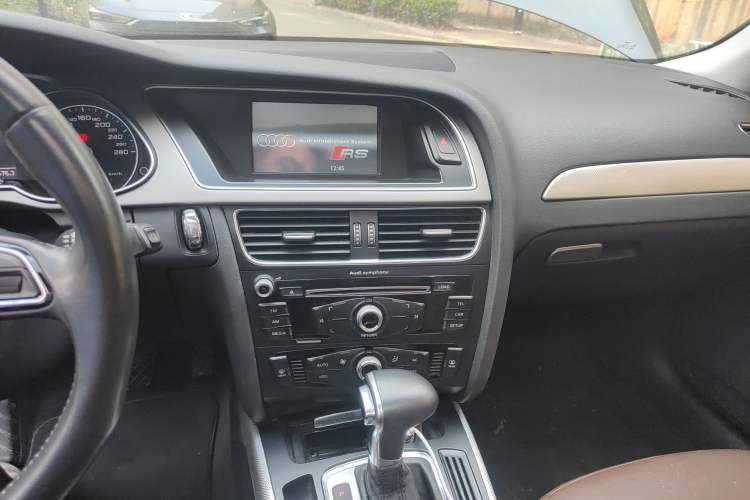 Used Audi A4L 2013 35 TFSI Automatic Standard Model
