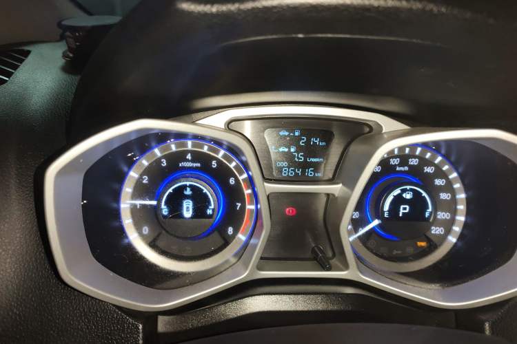 Used JAC Group Refine S3 2016 1.5L CVT Luxury Smart Version