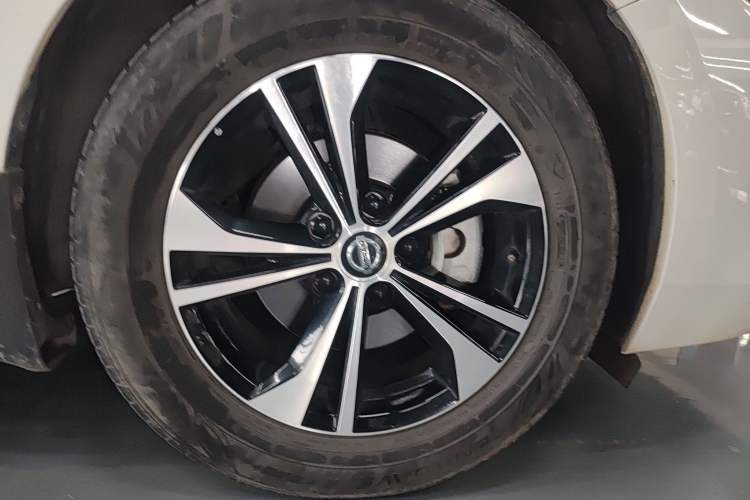 Used Nissan Sylphy 2022 1.6L XL CVT Enjoyment Edition Right Front Wheel Hub