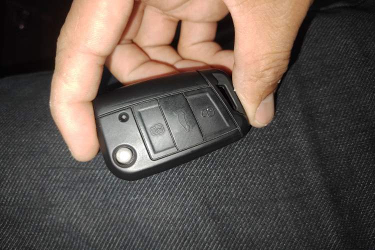 Used Volkswagen Tiguan L 2020 330TSI Automatic Two-Wheel Drive Smart Luxury Edition China VI Standard