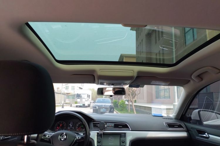 Used Volkswagen Lamando 2019 230TSI DSG Fashion Edition China VI Headliner