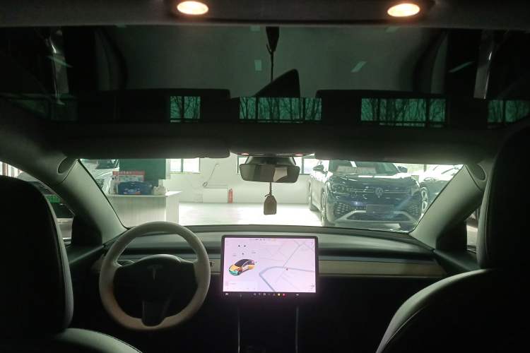 Used Tesla Model 3 2019 Long-Range Rear-Wheel-Drive Version