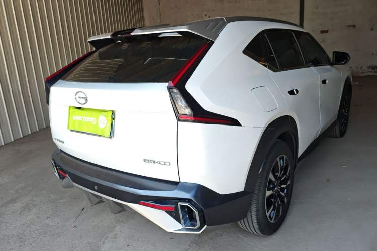 Used GAC Trumpchi EMKOO 2022 1.5T Supernova Pro Edition Rear Right 45 Deg