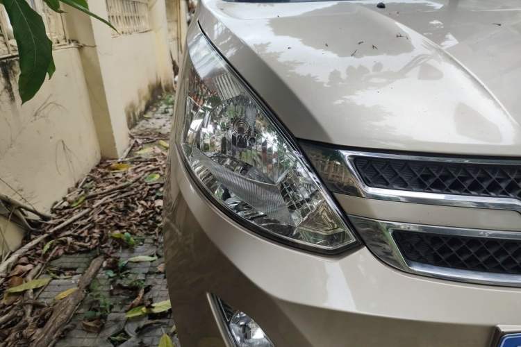 Used Wuling Rongguang V 2018 1.5L Standard Version