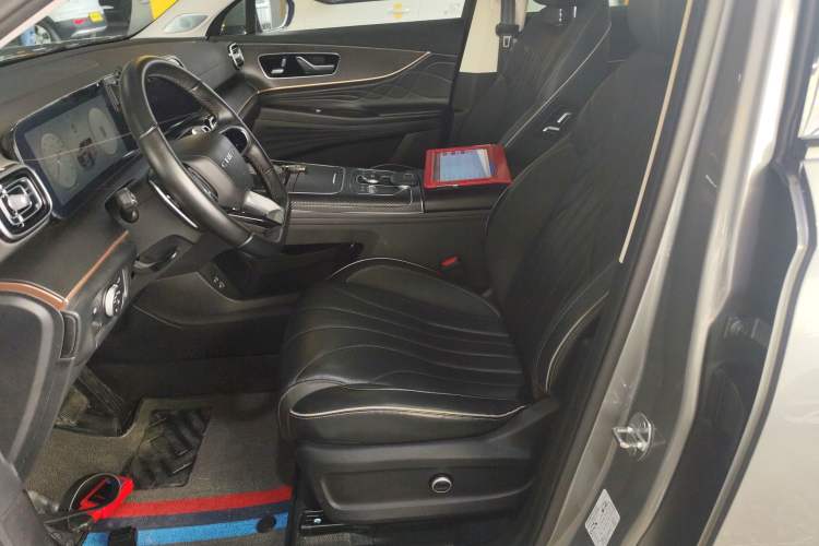 Used Chery Tiggo 9 2023 2.0T Dual-Clutch Two-Wheel Drive Luxury Edition 5 Seats