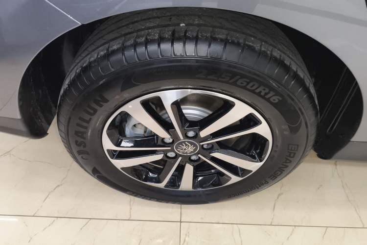 Used BYD Qin PLUS  Right Rear Wheel Hub