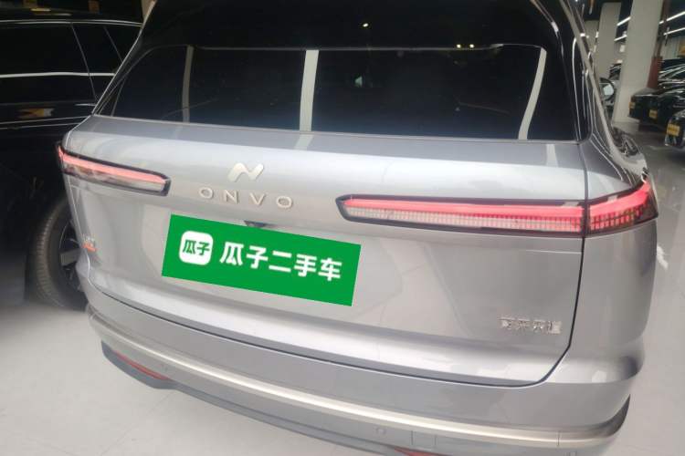 Used ONVO Luxeed L90 2025 Model—Ultra Six-Seater Version Rear