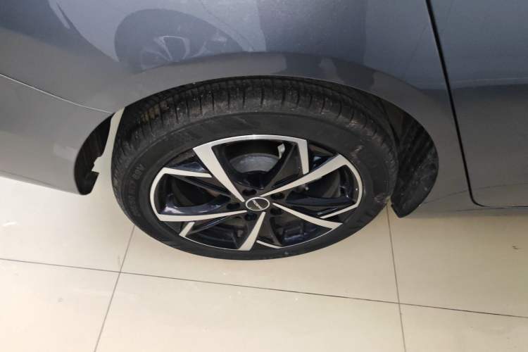 Used Roewe i5 2024 1.5L CVT Luxury Edition
