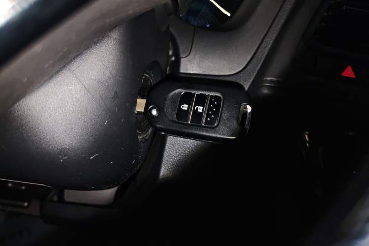 Used Honda Vezel 2022 1.5L CVT Phantom Night Pioneer Edition
