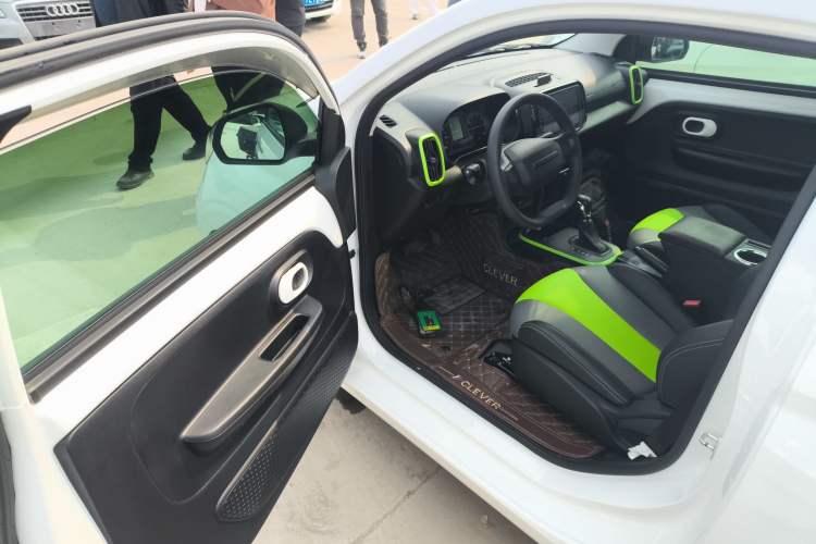 Used Roewe Clever 2021 302km All-Round Version