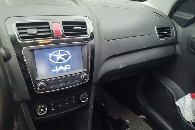 Used JAC Group iEV 2017 iEV4 Luxury Smart Model