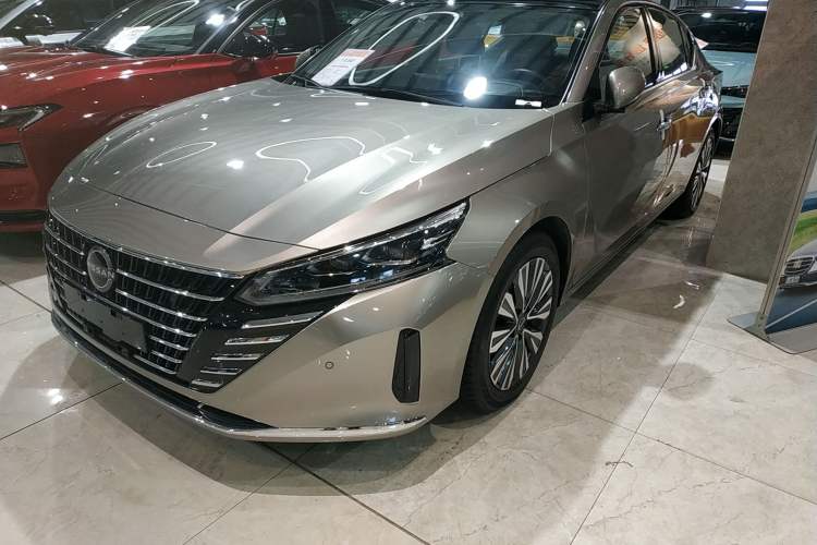 Used Nissan Teana 2022 2.0L XL-Upr Enjoyment Edition