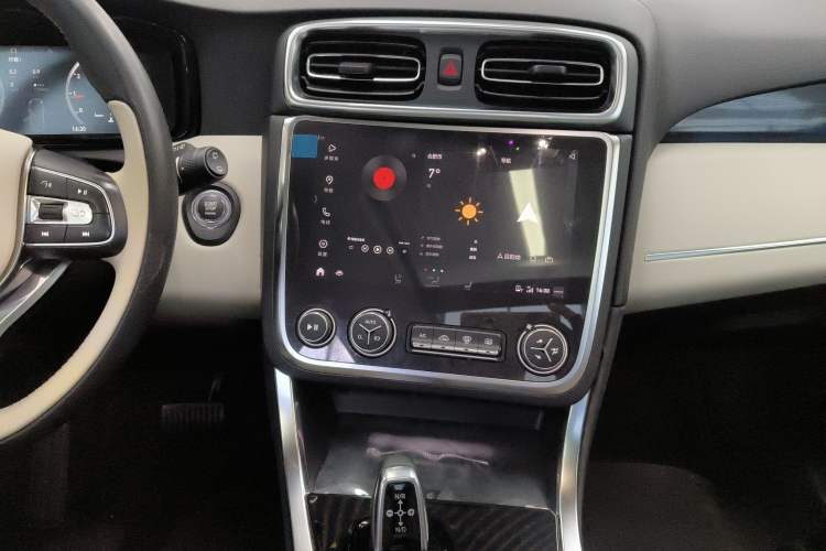 Used Lynk & Co 01 2019 2.0T Two-Wheel Drive Zhaopu Version China VI Standard