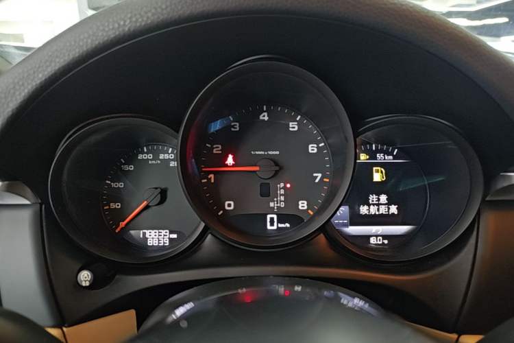 Used Porsche Macan 2017 Macan 2.0T Instrument Cluster