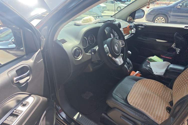 Used Jeep Compass 2014 2.4L Four-Wheel Drive Serpentine Collection Edition
