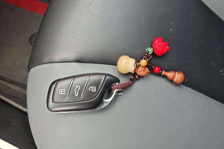 Used Roewe Clever 2022 311km QiQi BoBo Edition
