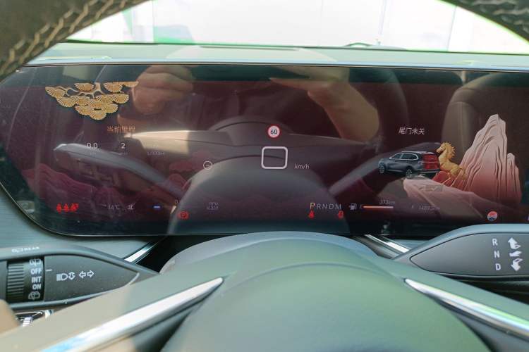 Used Buick Envision 2025 Encore Plus 28T Two-Wheel-Drive Platinum Edition