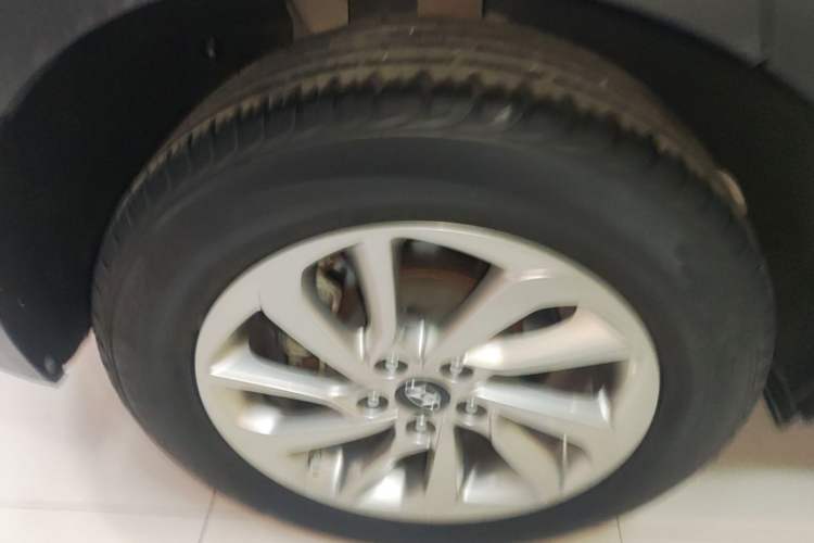 Used Hyundai Tucson 2015 1.6T Dual-Clutch Two-Wheel-Drive Smart Model
