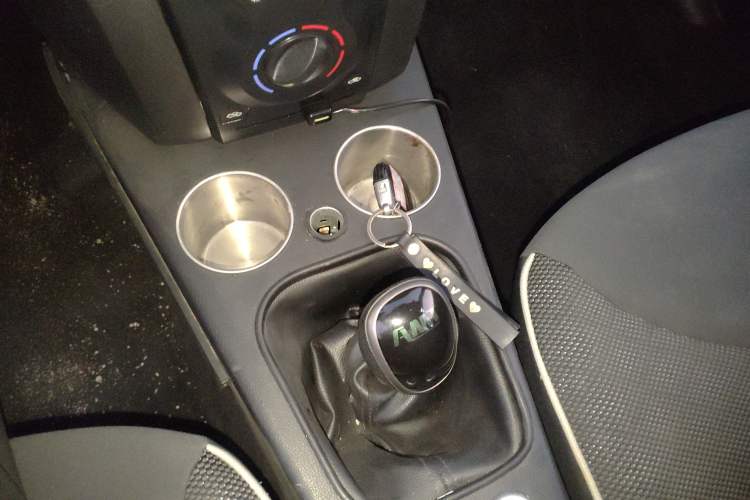 Used BYD F0 2015 1.0L AMT XuanKu Model Gear Lever
