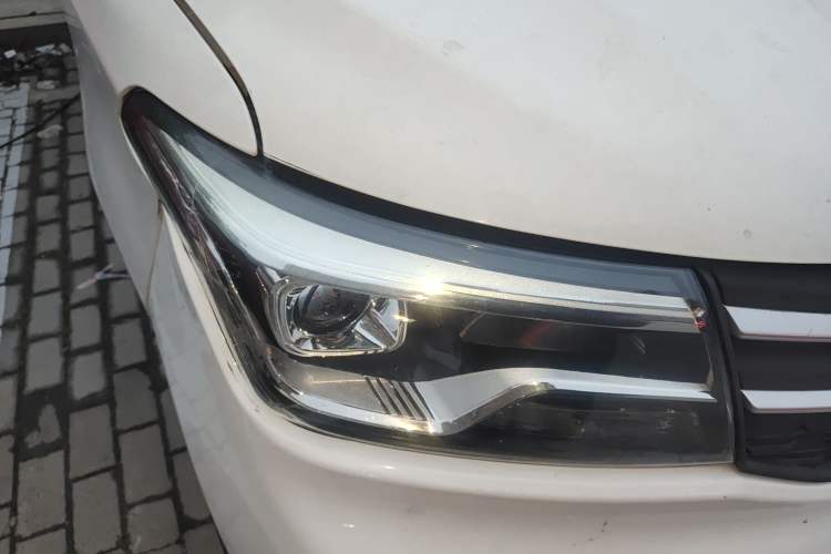 Used CHANGAN KAICHENG Ounuo S 2019 1.5L Ouno S Economy Model (Air-Conditioned) China VI Standard JL473QG Right Front Headlight