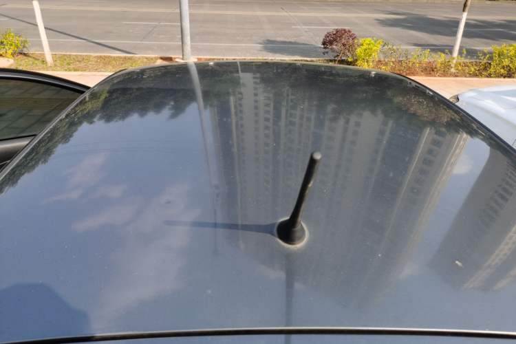 Used Volkswagen Polo 2014 1.4L Manual Fashion Edition Roof