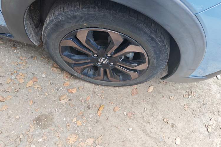 Used Honda LIFE 2021 1.5L CVT CRO-S Fun Edition
