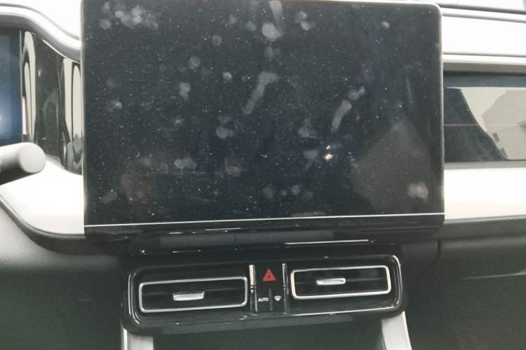 Used GAC Trumpchi GS8 2022 Linghang Series 2.0 TGDI Two-Wheel-Drive Luxury Smart Connectivity Version (7 Seats)