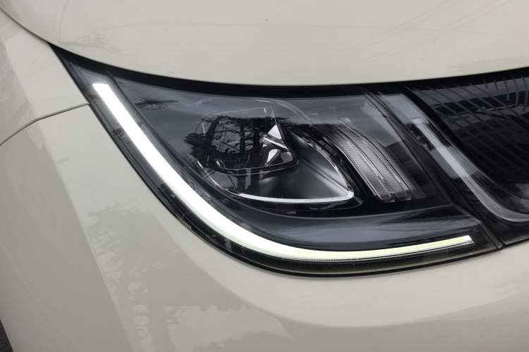 Used BYD Dolphin 2023 420 km Free Version