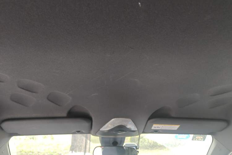 Used Toyota C-HR 2018 2.0L Luxury Edition China V Standard