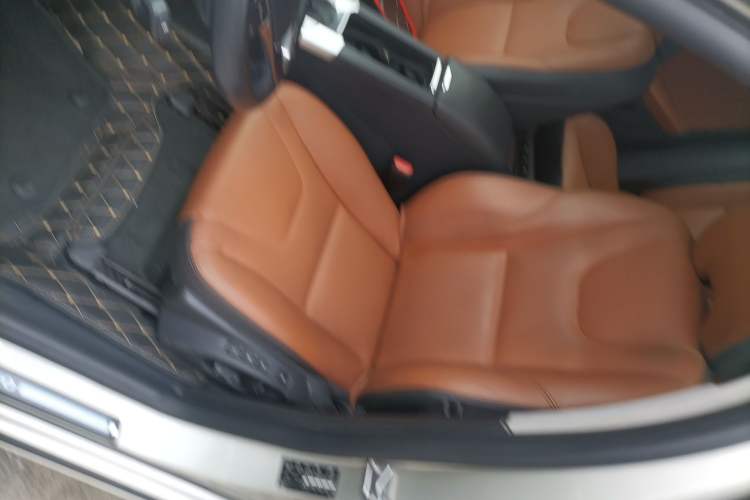 Used Volvo S60 2019 S60L Facelift T5 Intelligent Advanced Edition
