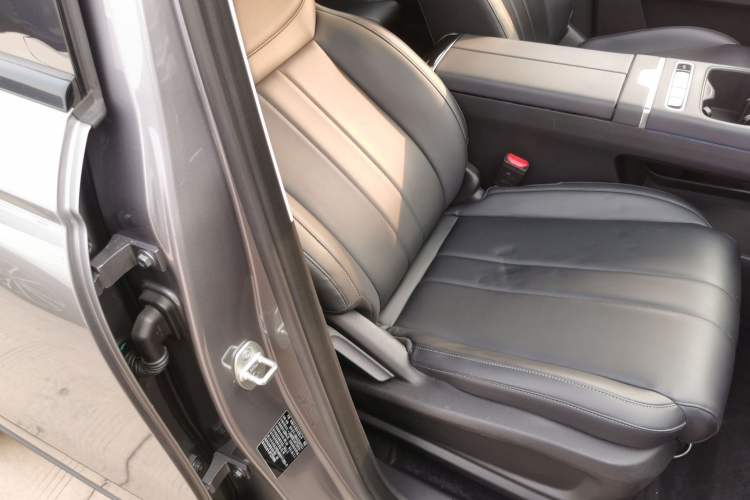 Used Chery Tiggo 7 C-DM 2025 1.5T 120KM Luxury Trim