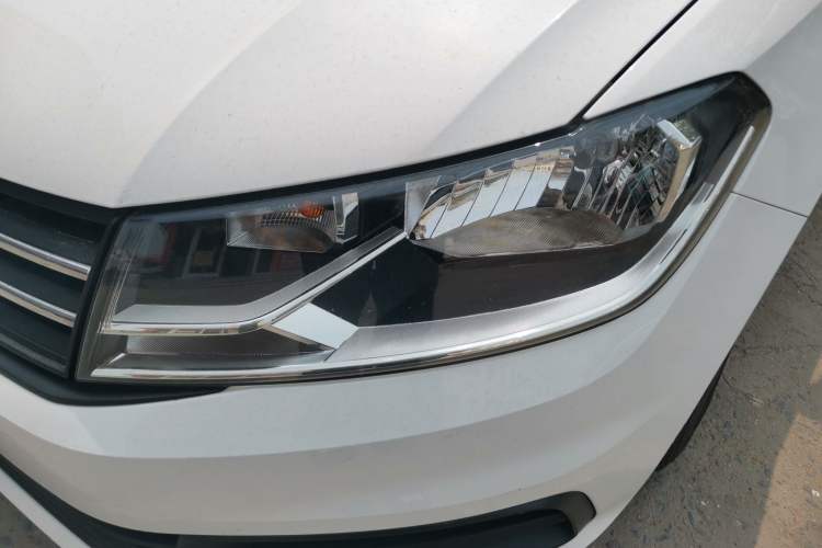 Used Volkswagen Santana 2019 1.5L Manual Fashion Edition China VI Standard