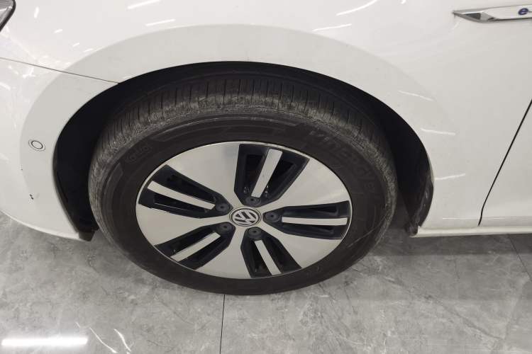 Used Volkswagen Golf Pure Electric 2020 Chariot Pro Exterior 4