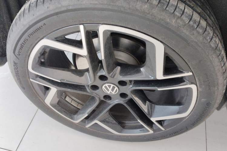 Used Volkswagen Tayron 2025 Tiguan L 380TSI 4Motion Luxury