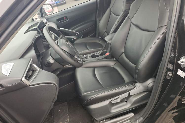 Used Toyota Corolla Cross 2023 2.0L Elite Edition Left Front Seat