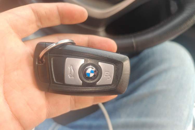 Used BMW 2 Series 2014 220i Leading Model