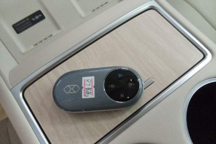 Used Hima Luxeed R7 2026 Model Pure Electric Max+